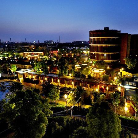 Suzhou Phoenix Hotspring Resort Zhangjiagang Esterno foto