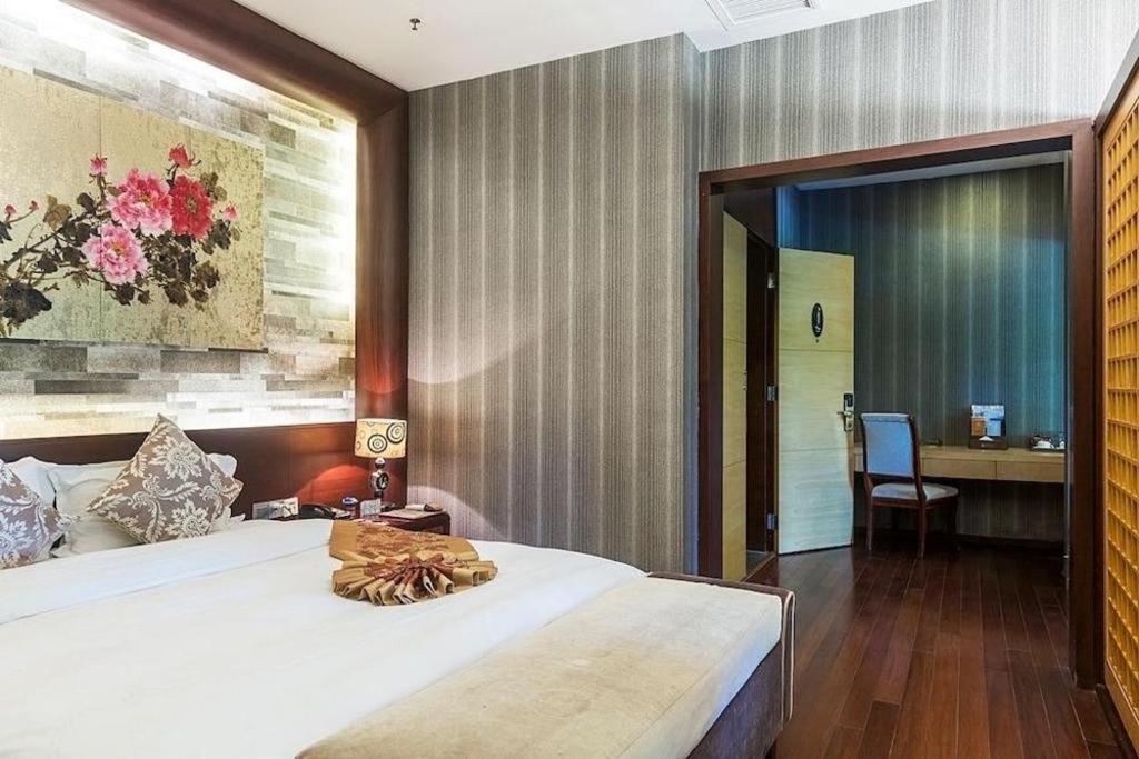 Suzhou Phoenix Hotspring Resort Zhangjiagang Esterno foto