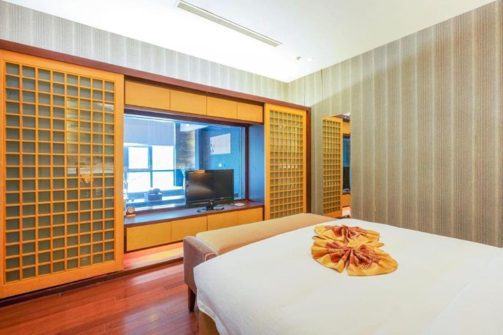 Suzhou Phoenix Hotspring Resort Zhangjiagang Esterno foto