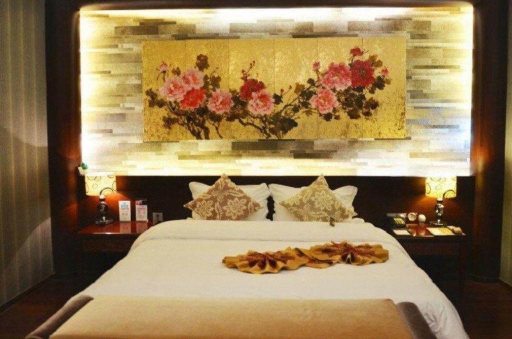 Suzhou Phoenix Hotspring Resort Zhangjiagang Esterno foto