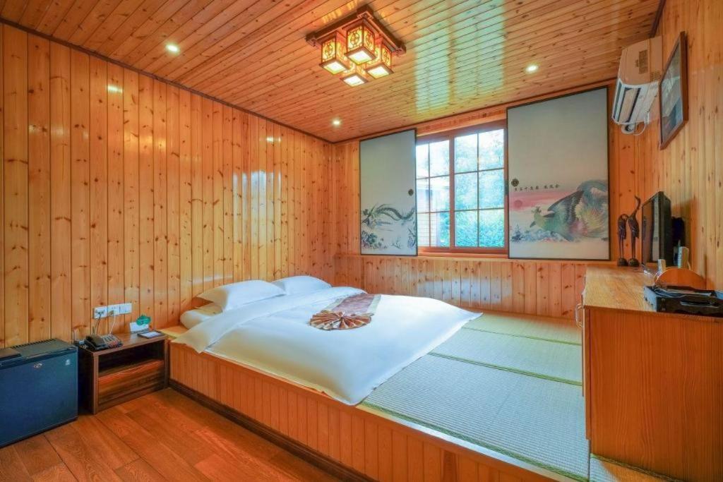 Suzhou Phoenix Hotspring Resort Zhangjiagang Esterno foto