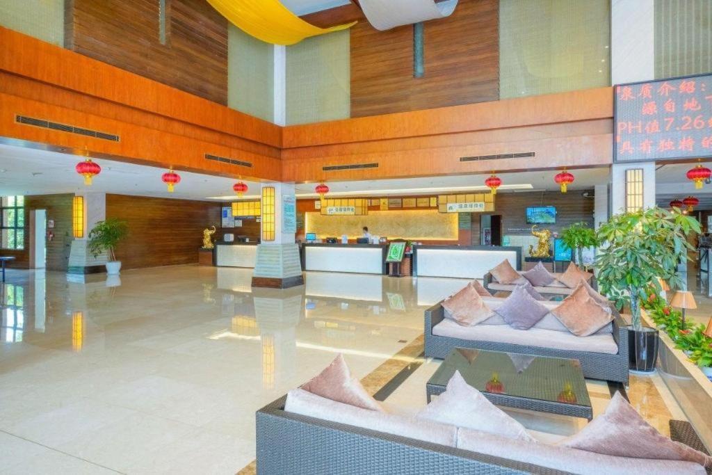 Suzhou Phoenix Hotspring Resort Zhangjiagang Esterno foto