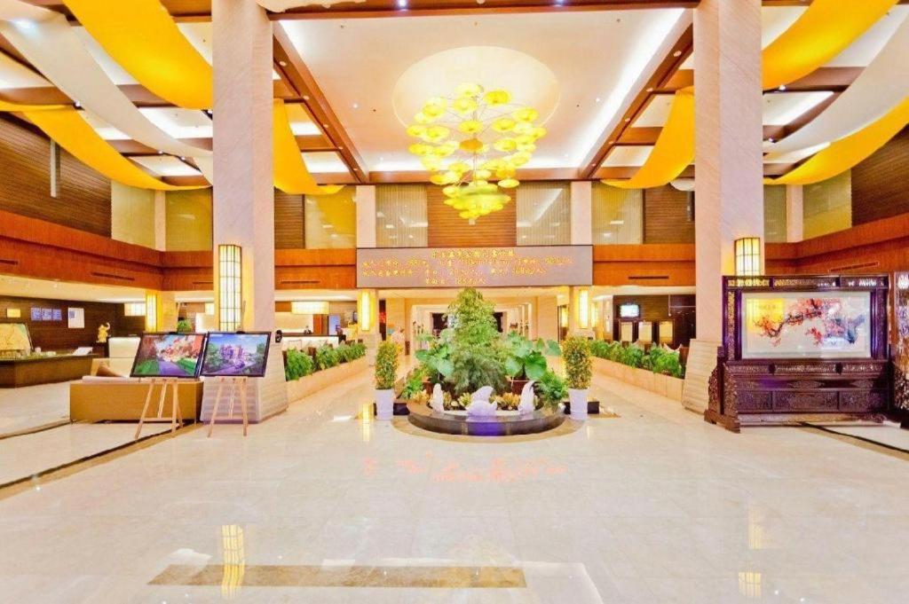 Suzhou Phoenix Hotspring Resort Zhangjiagang Esterno foto