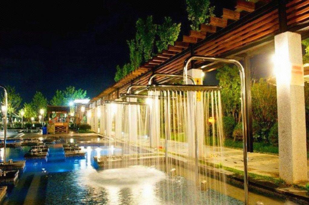 Suzhou Phoenix Hotspring Resort Zhangjiagang Esterno foto